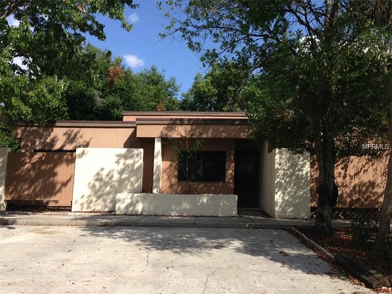 1st image of 2466 Harbour Way