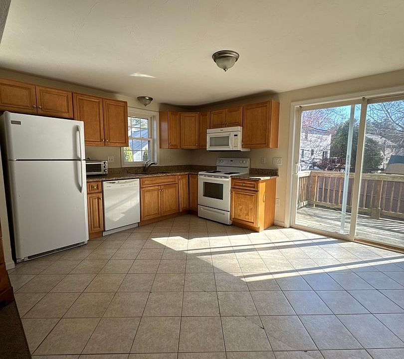 1st image of 35 Groton School Rd #1