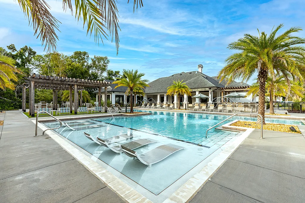 Vintage Amelia Island Apartments — Photo 3