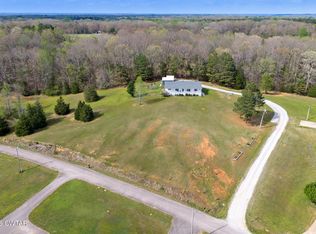 55 Sunshine Cv, Scotts Hill, TN 38374