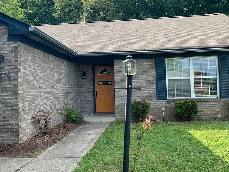 6826 Equestrian Ln — Photo 2