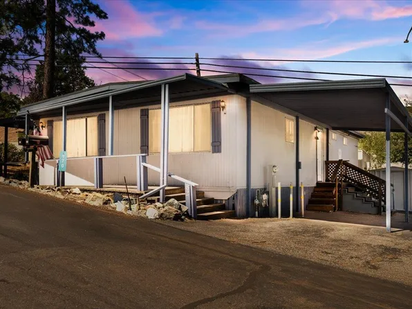 970 Laurel Ln, Grass Valley, CA 95945