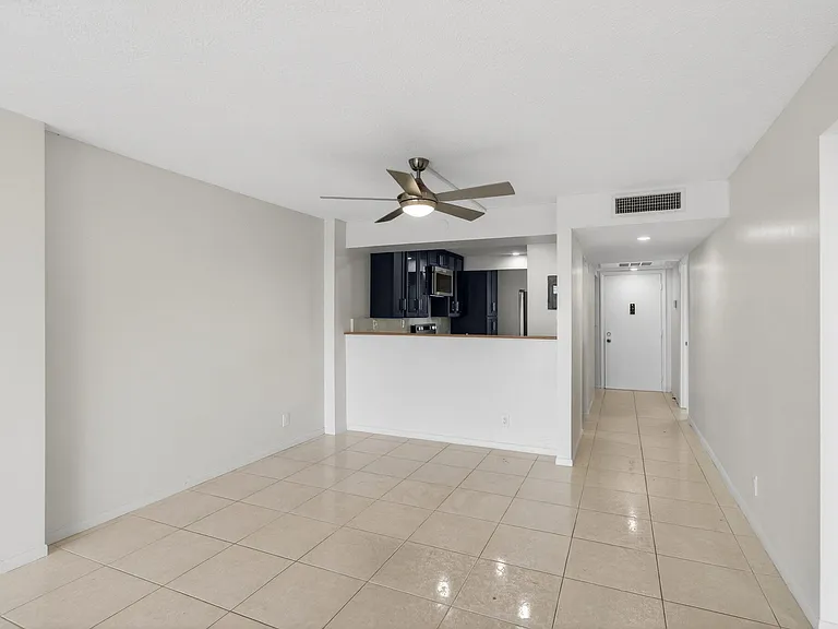 12 Royal Palm Way #501 — Photo 25
