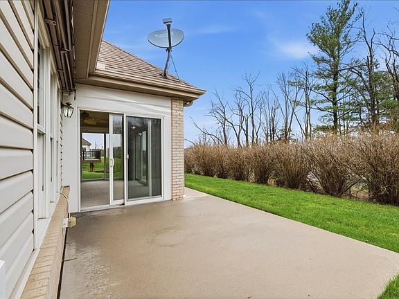 3rd image of 253 Hytyre Farms Dr
