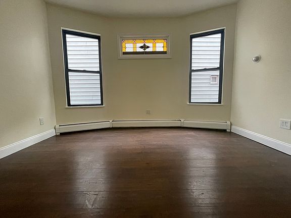 4th image of 852 W Side Ave #1E