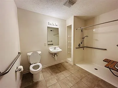 17 Rosewood Ct #103 — Photo 13