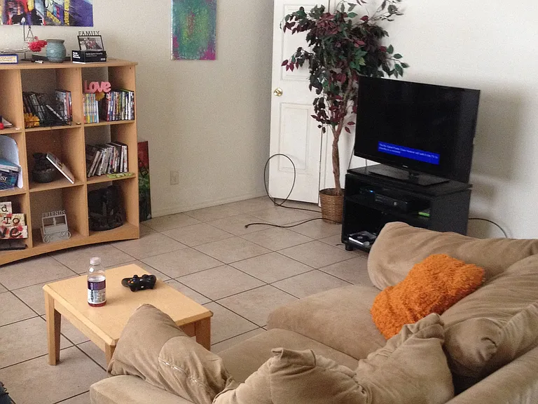 2703 N Rose St #2 — Photo 4