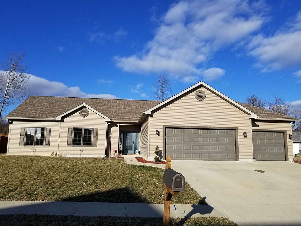 1st image of 3413 S Glasgow Cir