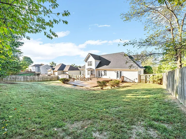 3487 Hickory Glen Dr — Photo 42