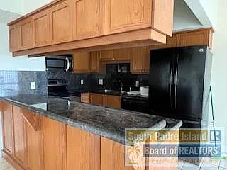 Building Photo - 1016 Tarpon Ave #11