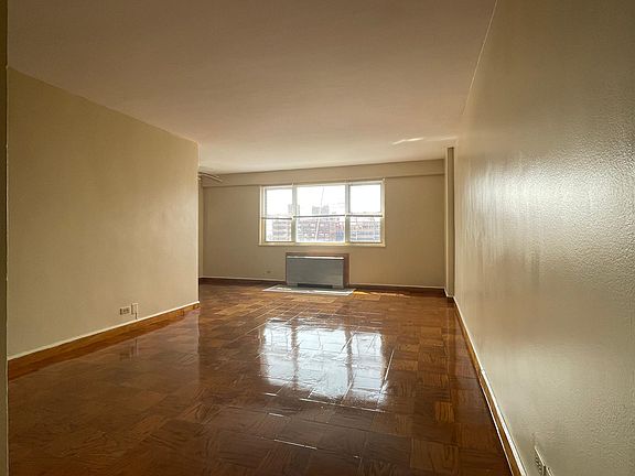 5th image of 87-15 167th St #12