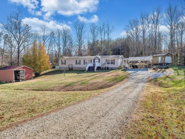 506 Wysong Mill Rd, Hardy, VA 24101