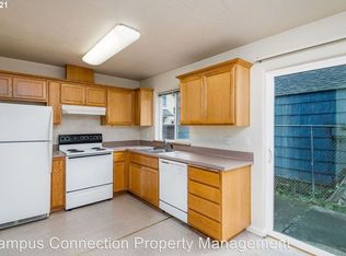 1731 Mill Aly, Eugene, OR 97401