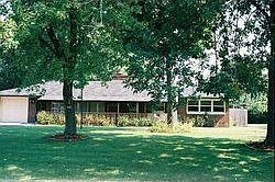 2nd image of 7255 Griffith Rd