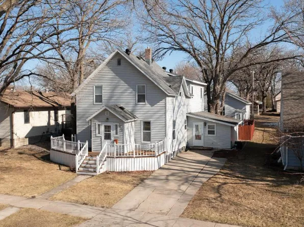 822 W Summit Ave, Fergus Falls, MN 56537