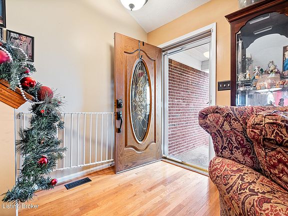 5th image of 8724 Wisdom Ln