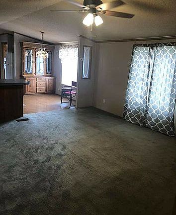 4th image of 903 W Main St Trailer 4