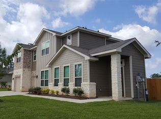 118 Wickersham, Conroe, TX 77304