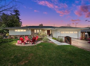 5060 Del Rio Rd, Sacramento, CA 95822