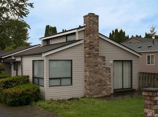 2411 Yew St APT 5, Bellingham, WA 98229