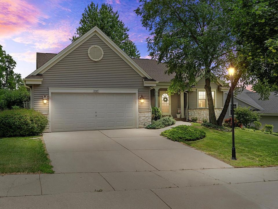 1st image of 1027 Fieldridge COURT