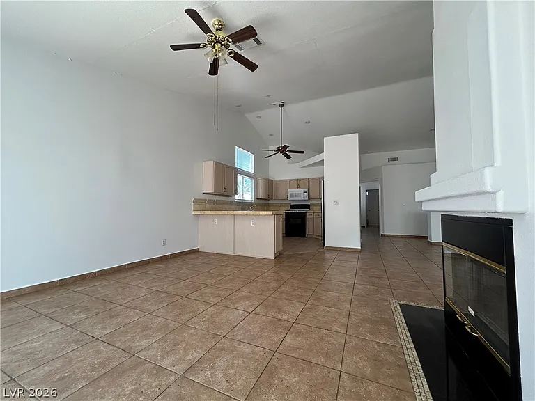 7200 Eagle Crest St — Photo 5