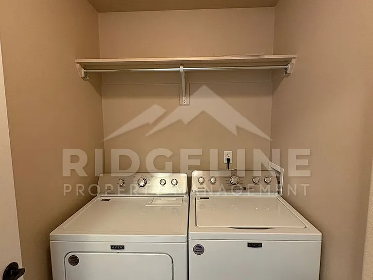 470 Sunflower Rd — Photo 11