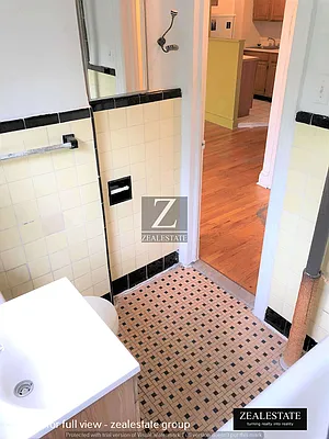 Rented by ZealEstate Group Inc | media 49