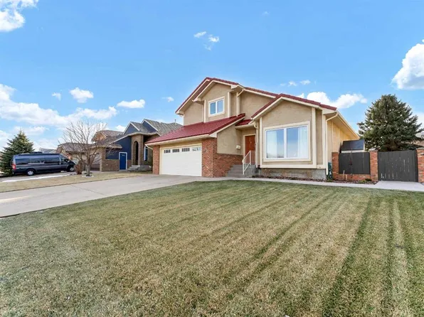 11 N Taylor Cres SE, Medicine Hat, AB T1B 3X5