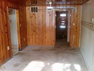 4th image of 1307 Garfield Ave