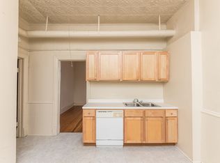 652 N Noble St APT 1R, Chicago, IL 60642