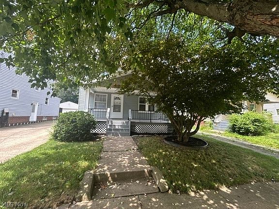 2nd image of 1228 Murray Ave