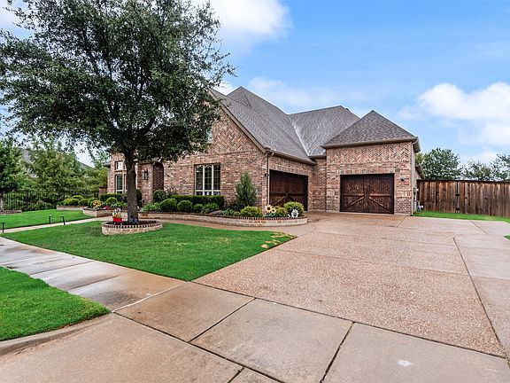2nd image of 409 Rawhide Path