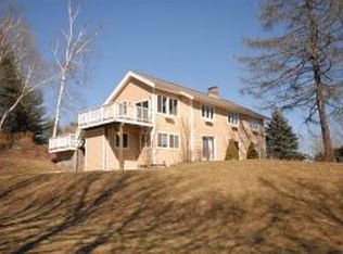 380 Dunbar Hill Rd, Grantham, NH 03753
