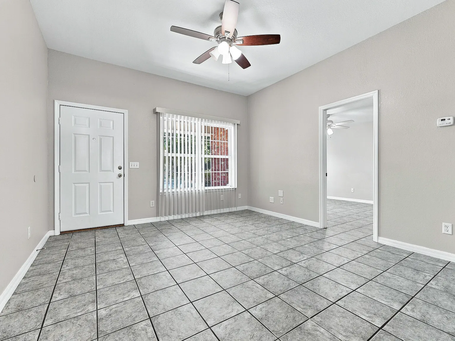3 bed, 1330 sqft, $1,600 — Photo 4