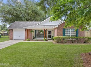 9117 Barnacle Blvd, Ocean Springs, MS 39564