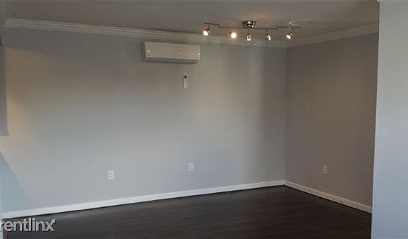 20141104_144258_Pilling St