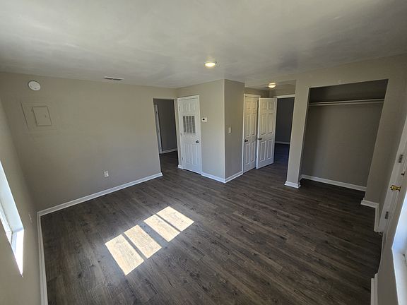 2nd image of 608 Owens St