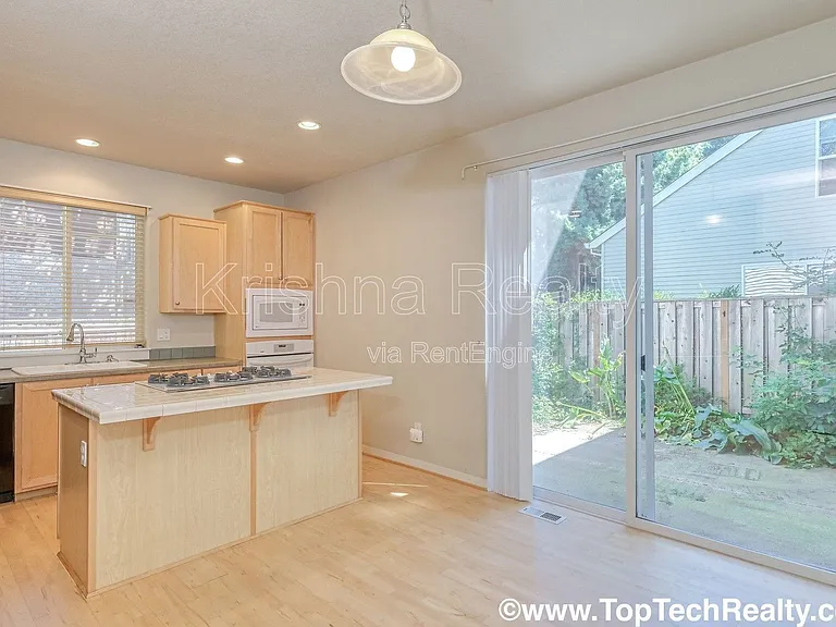 14705 SW Redbud Way — Photo 9