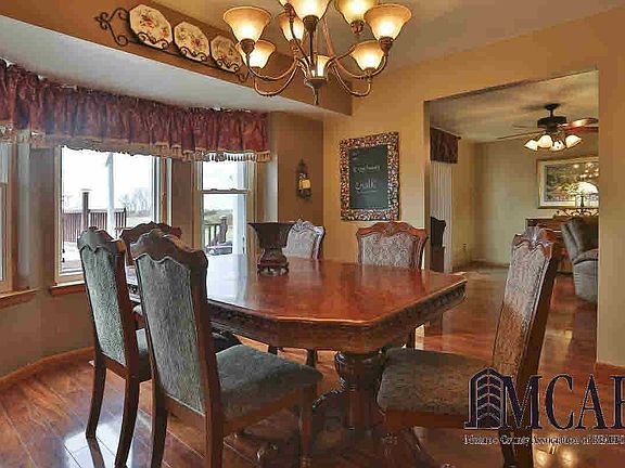 4th image of 5847 Trombley Rd