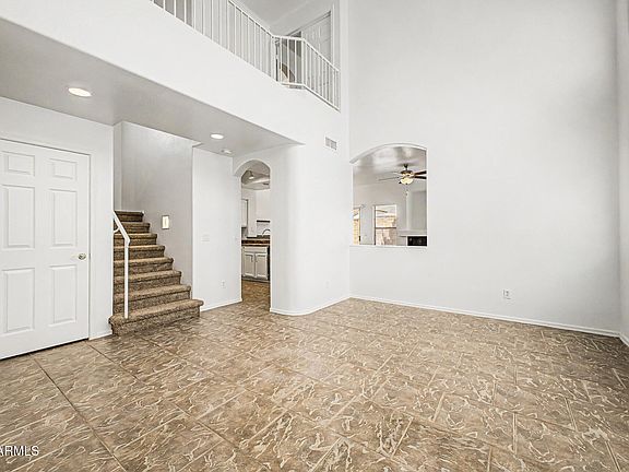 4th image of 1348 W WAHALLA Lane