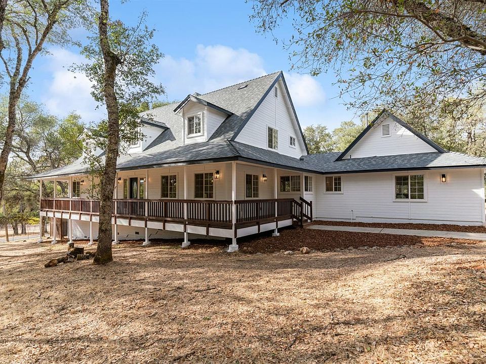 1st image of 1245 Hidden Lake Dr