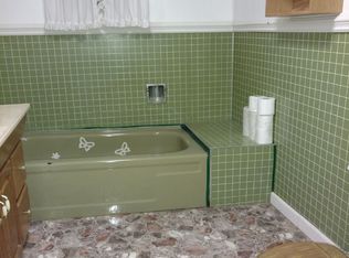 39 Martin Hollow Rd, Henlawson, WV 25624