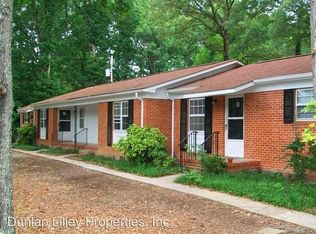 2139 E Old Oxford Rd APT B, Chapel Hill, NC 27514