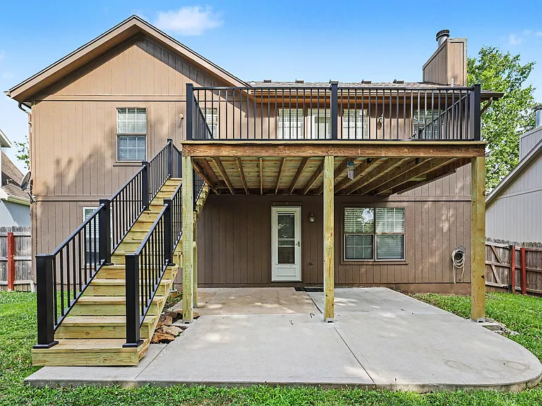 15631 Riley St — Photo 11