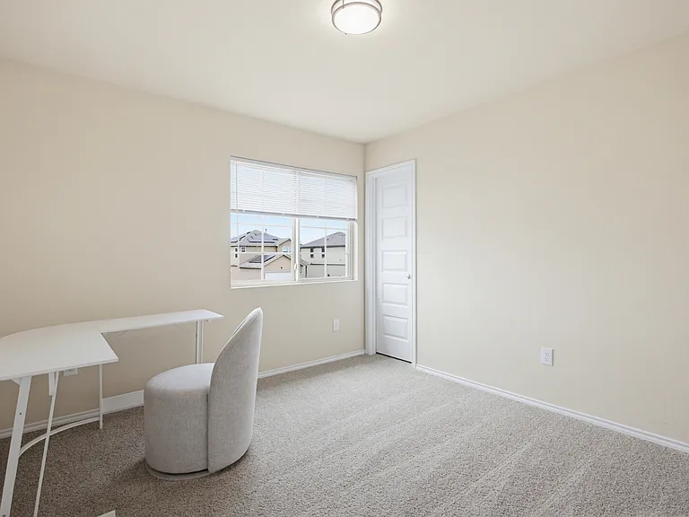 2038 Chelsea Grv — Photo 14
