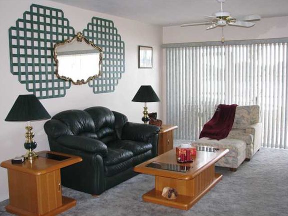 5th image of 12144 SW Egret Cir APT 1002