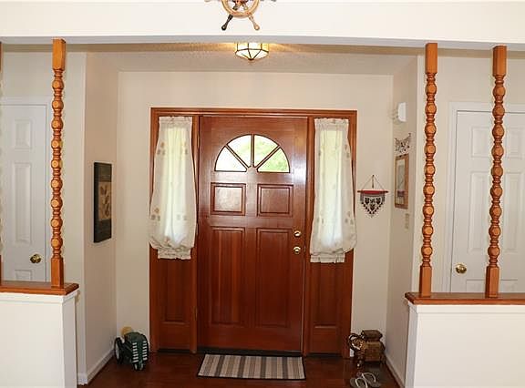 4th image of 3034 8th Street Ct NE