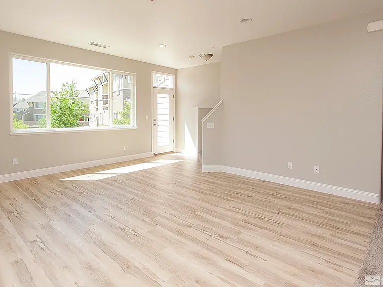 2700 Dana Kristin Ln — Photo 23