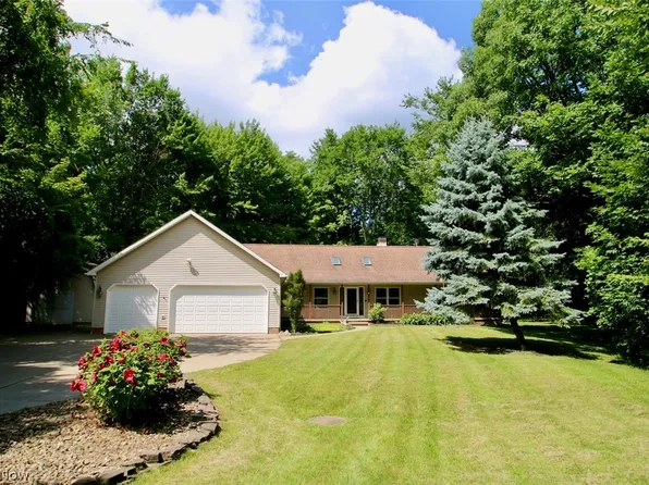 7580 Hermitage Rd, Concord Township, OH 44077